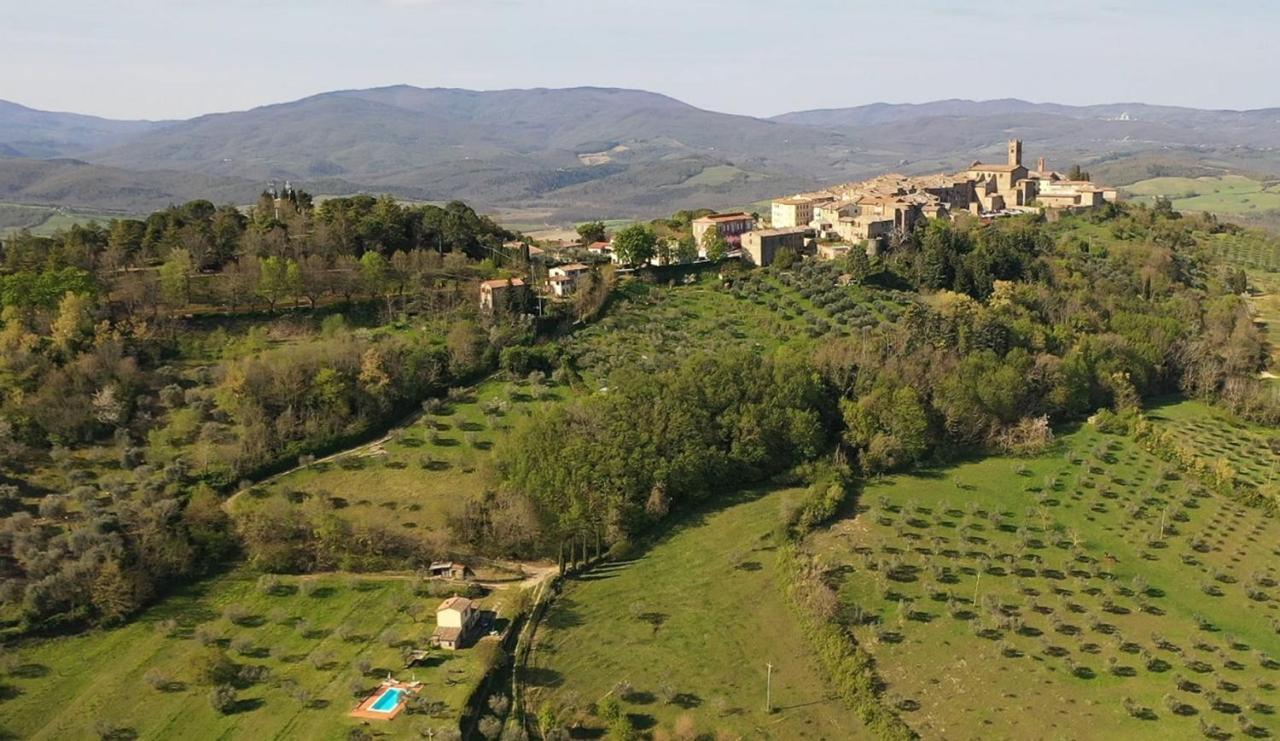 Villa San Regolino Whit Private Pool Radicondoli Bagian luar foto