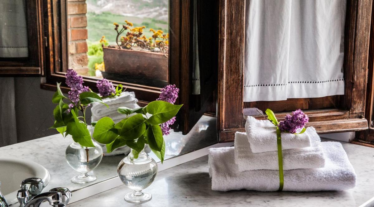 Villa San Regolino Whit Private Pool Radicondoli Bagian luar foto