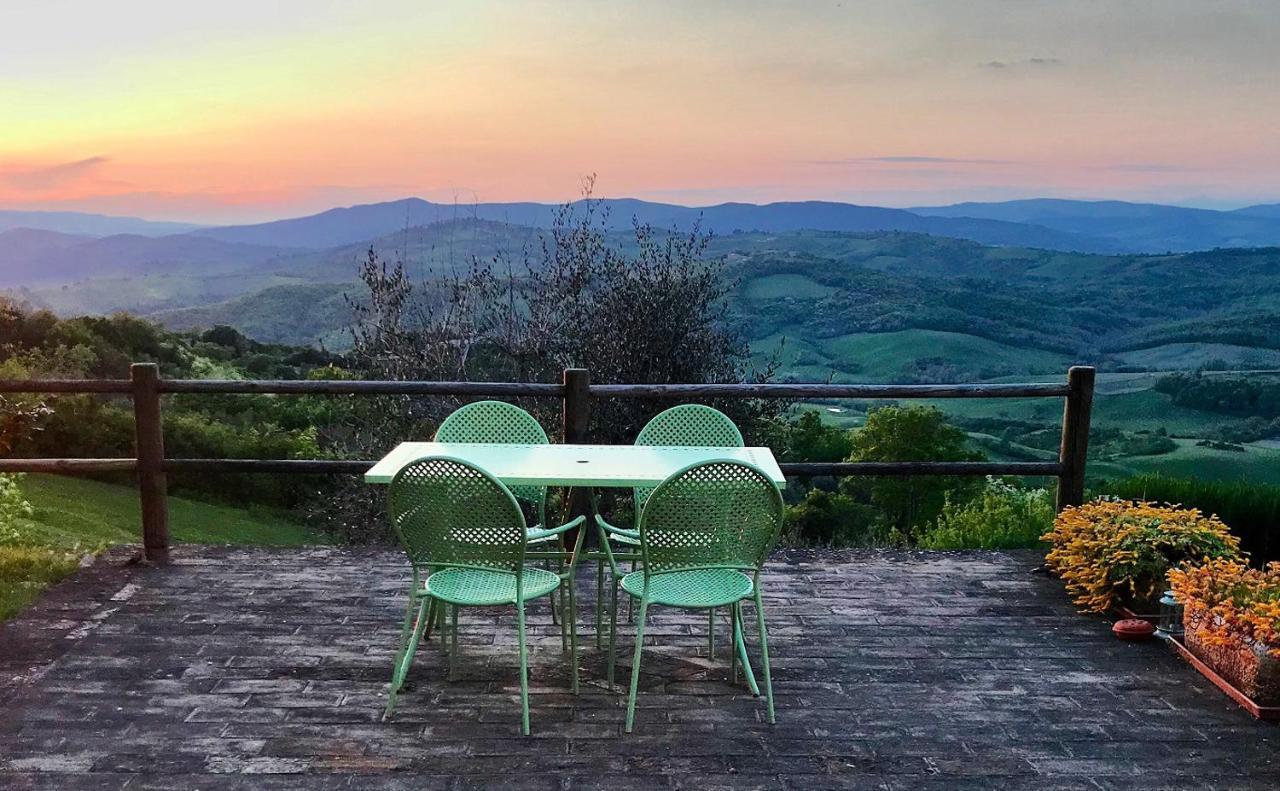 Villa San Regolino Whit Private Pool Radicondoli Bagian luar foto