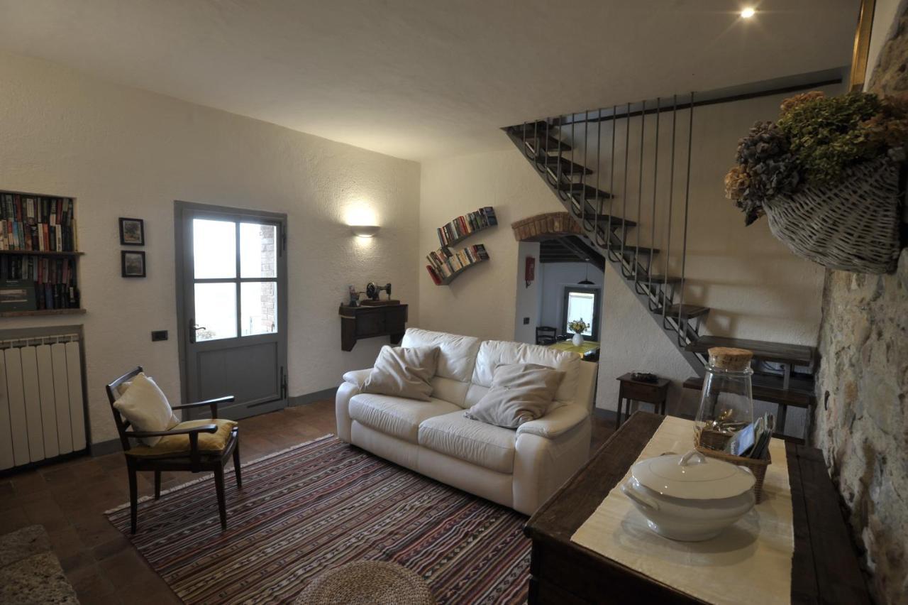 Villa San Regolino Whit Private Pool Radicondoli Bagian luar foto